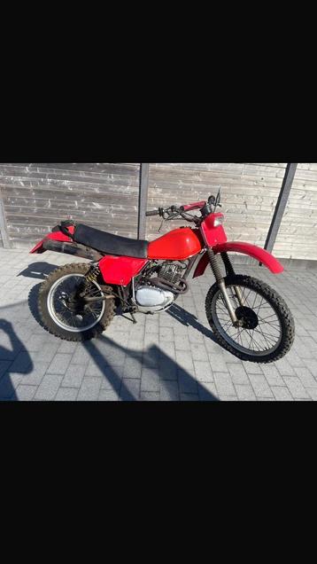 Honda xr250 beschikbaar voor biedingen