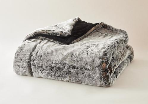 Plaids Cocooning Frisson sombre fleece deken/plaid NIEUW, Huis en Inrichting, Woonaccessoires | Plaids en Woondekens, Nieuw, Ophalen of Verzenden