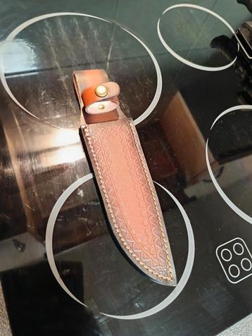 Lederen schede voor bowie knife of survival mes beschikbaar voor biedingen