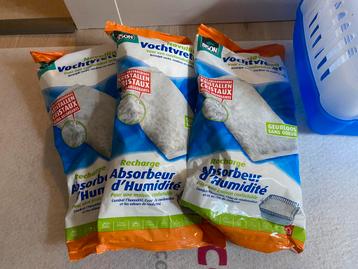 3 Bison Vochtvreter navulzakken + bakje beschikbaar voor biedingen