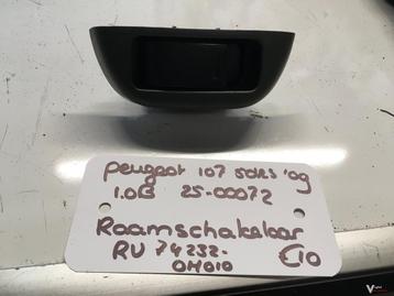 Peugeot 107 1.0 B 5drs 2009 2500072  Raamschakelaar rechtsvo beschikbaar voor biedingen