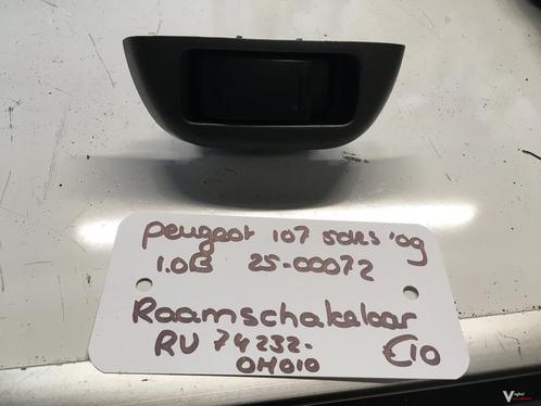 Peugeot 107 1.0 B 5drs 2009 2500072  Raamschakelaar rechtsvo, Auto-onderdelen, Dashboard en Schakelaars, Gebruikt, Ophalen of Verzenden