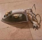 Bomann 2000 Watt strijkijzer werkt perfect, Elektronische apparatuur, Strijkijzers en Strijkplanken, Ophalen