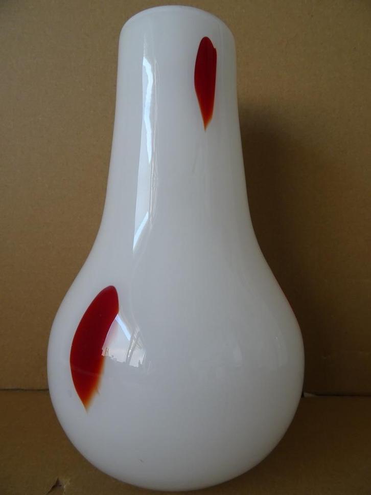 Vaas vintage vaas mondgeblazen vaas 26cm design vaas 1960, Huis en Inrichting, Woonaccessoires | Vazen, Zo goed als nieuw, Overige kleuren