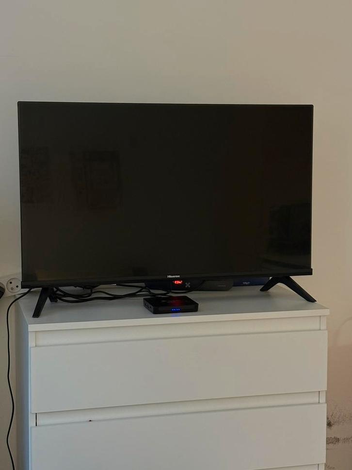 TV Hisense 32 pouces - Smart TV HD - Excellent état, TV, Hi-fi & Vidéo, Télévisions, Comme neuf, Autres marques, Smart TV, Enlèvement