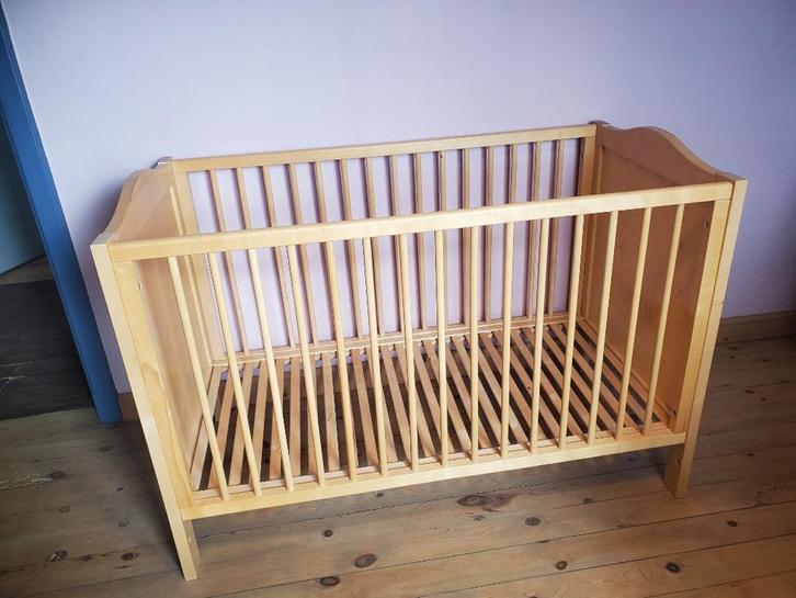 Kinderbed, Kinderen en Baby's, Kinderkamer | Bedden, Zo goed als nieuw, Minder dan 140 cm, Minder dan 70 cm, Matras, Ophalen