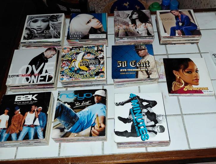 207 cd singels r&b pop 90s 00s, Cd's en Dvd's, Cd Singles, Gebruikt, Pop, Ophalen