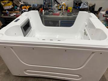  Babywellness jacuzzi te koop  beschikbaar voor biedingen