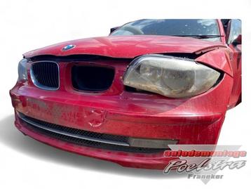 Voorbumper van een BMW 1-Serie (438) beschikbaar voor biedingen