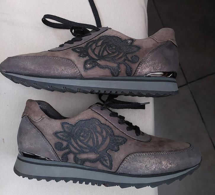 Damesschoenen van het merk Gabor maat 40,5 sneakers, Kleding | Dames, Schoenen, Gedragen, Schoenen met lage hakken, Bruin, Ophalen of Verzenden