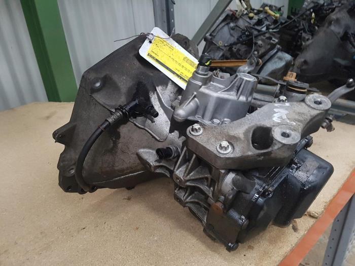 Versnellingsbak van een Opel Corsa, Auto-onderdelen, Transmissie en Toebehoren, Opel, Gebruikt, 3 maanden garantie, Ophalen of Verzenden