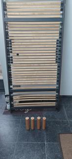 1 persoonsbed , met matras, Huis en Inrichting, Slaapkamer | Matrassen en Bedbodems, Ophalen, 90 cm, Eenpersoons, Zo goed als nieuw