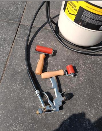 EPDM PROFESSIONELE LIJM EN PISTOOL EN ROLLERS beschikbaar voor biedingen