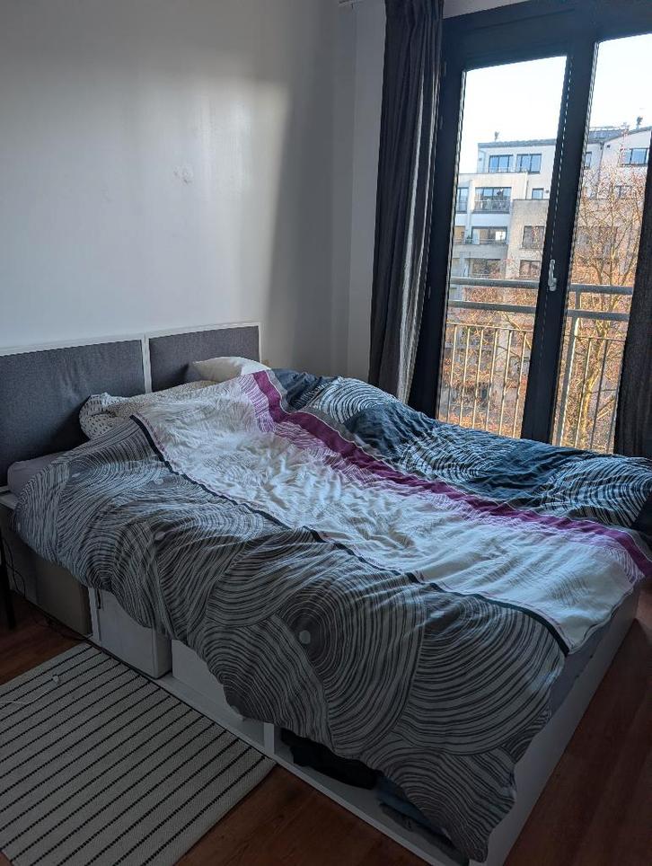 Platsa Bed with DYI Head Board, Huis en Inrichting, Slaapkamer | Bedden, Zo goed als nieuw, Twijfelaar, 140 cm, 200 cm, Hout, Grijs