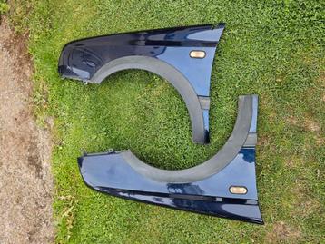 Golf 3 spatborden  beschikbaar voor biedingen