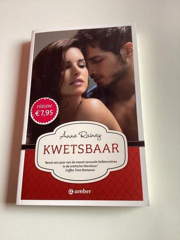 Anne Rainey - Kwetsbaar beschikbaar voor biedingen