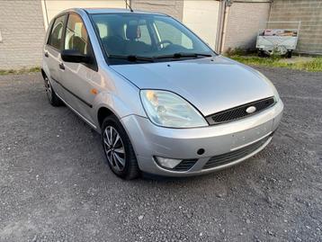 FORD FIESTA 1.4i/2004/AIRCO/BON ETAT/EURO 4 beschikbaar voor biedingen