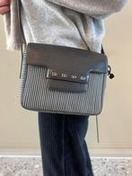 Delvaux Malbec crossbody handtas in toile de cuire, Ophalen, Zo goed als nieuw, Zwart