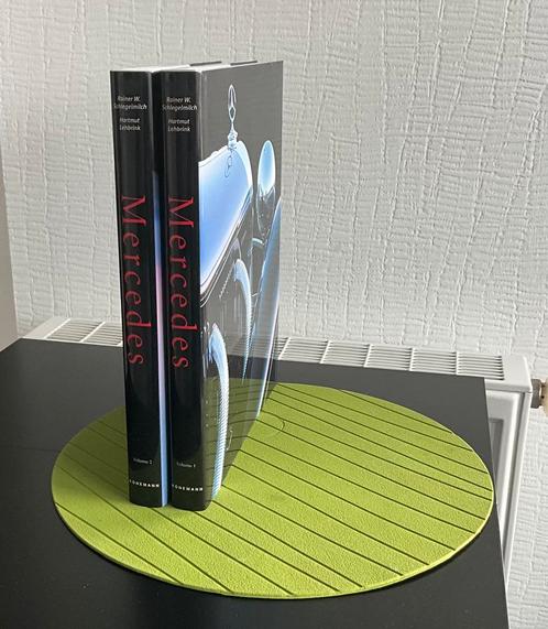 Mercedes historiek in twee volumes, Boeken, Auto's | Boeken, Zo goed als nieuw, Mercedes, Ophalen