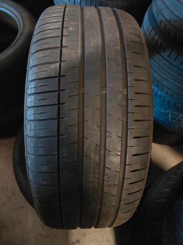 265/45r20 falken 60 € per stuk met plaatsen  beschikbaar voor biedingen
