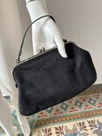 Helena Rubinstein van Peggy Huynh Kinh Clutch, Handtassen en Accessoires, Tassen | Damestassen, Zo goed als nieuw