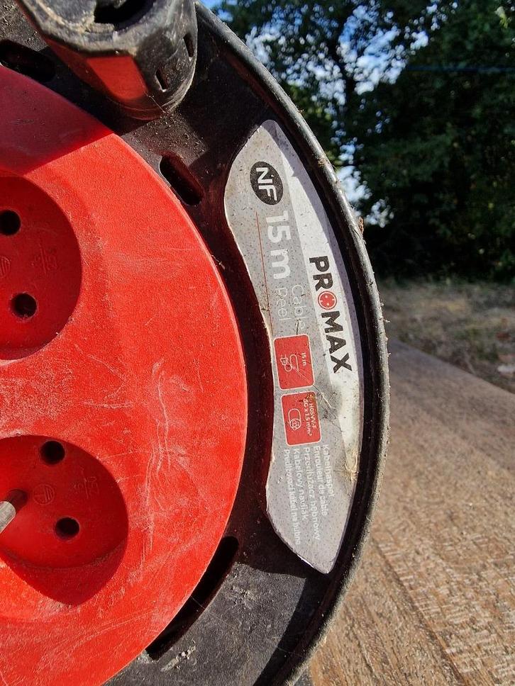 verlengkabel, Doe-het-zelf en Bouw, Elektriciteit en Kabels, Zo goed als nieuw, Kabel of Snoer, Ophalen