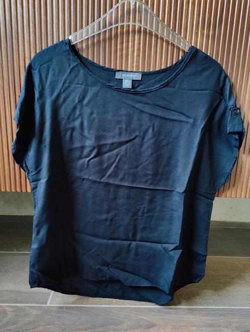 Zwarte zijde-achtige t-shirt maat 34, Kleding | Dames, T-shirts, Zo goed als nieuw, Maat 34 (XS) of kleiner, Zwart, Korte mouw