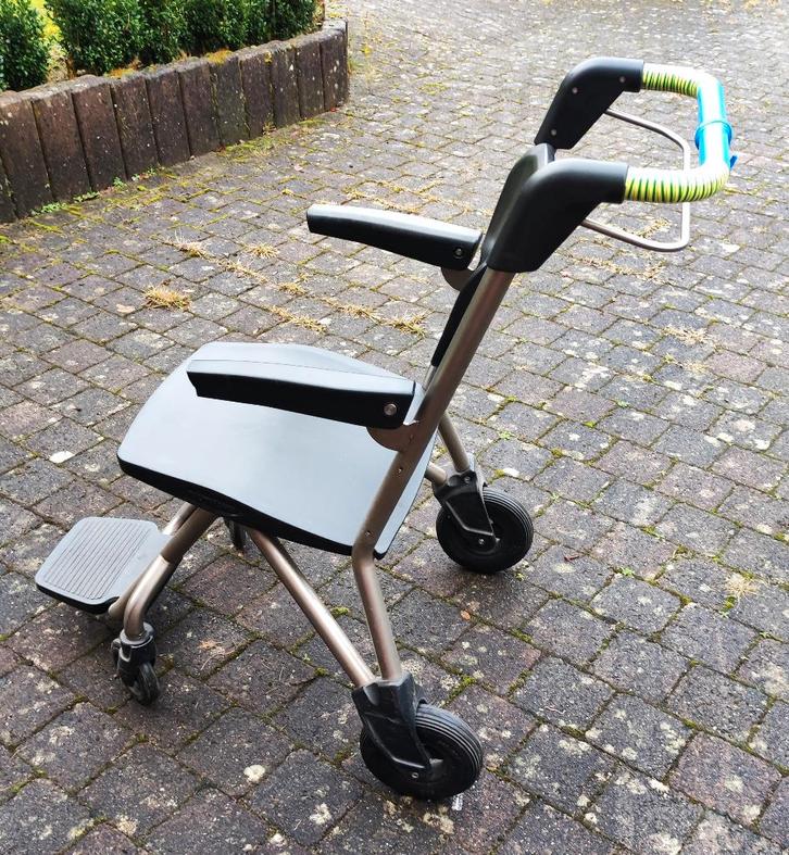 Fauteuil roulant non pliable., Divers, Chaises roulantes, Fauteuil roulant à pousser, Enlèvement