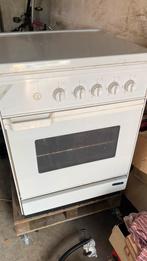 Gasfornuis met oven merk Castor, Elektronische apparatuur, Fornuizen, Ophalen, Gebruikt, Hete lucht, 4 kookzones