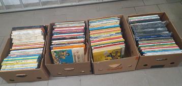 Lot de 190 bd diverses  beschikbaar voor biedingen