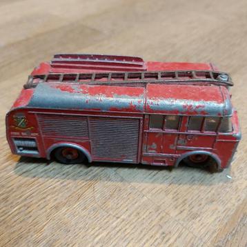 Dinky Toys brandweer  beschikbaar voor biedingen
