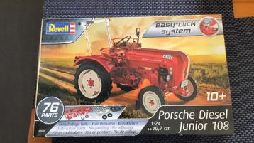 Revell 1/24 Porsche diesel junior 108