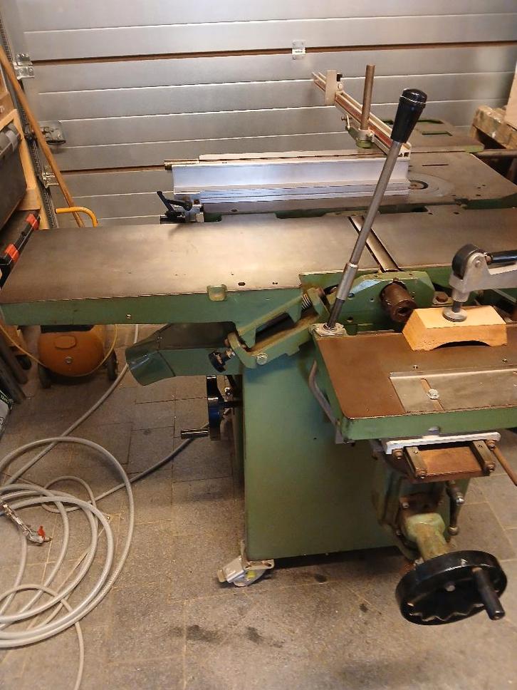 machine à bois avec accessoires, Zakelijke goederen, Machines en Bouw | Houtbewerking, Ophalen