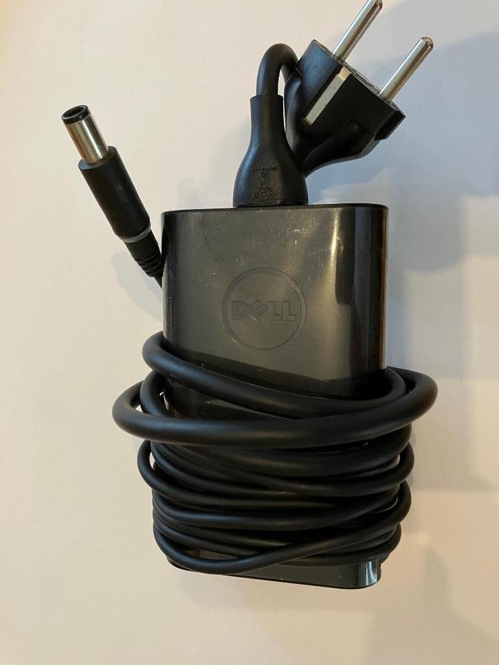 Dell 65w oplader - ronde pin - voor laptop, Computers en Software, Laptop-opladers, Zo goed als nieuw, Ophalen of Verzenden