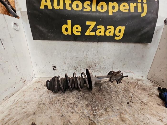 Schokdemperpoot links-voor van een Opel Corsa, Auto-onderdelen, Ophanging en Onderstel, Opel, Gebruikt, 3 maanden garantie, Ophalen of Verzenden