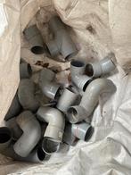 PVC afvoer hulpstukken 90mm – diverse bochten en T-stukken, Doe-het-zelf en Bouw, Buizen en Afvoer, Ophalen, Zo goed als nieuw
