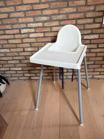 Ikea kinderstoel beschikbaar voor biedingen