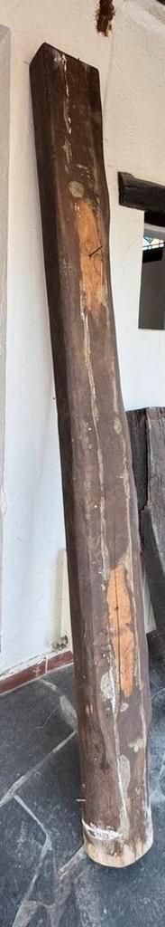 Poutre en bois  beschikbaar voor biedingen