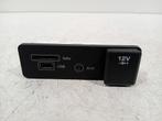 AUX POORT Discovery Sport (LC) (01-2014/-) (fk7219c166bc), Auto-onderdelen, Gebruikt, Land Rover