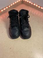 Nike Air Jordan mid 2, Vêtements | Hommes, Chaussures, Comme neuf, Chaussures de marche, Noir, Enlèvement ou Envoi