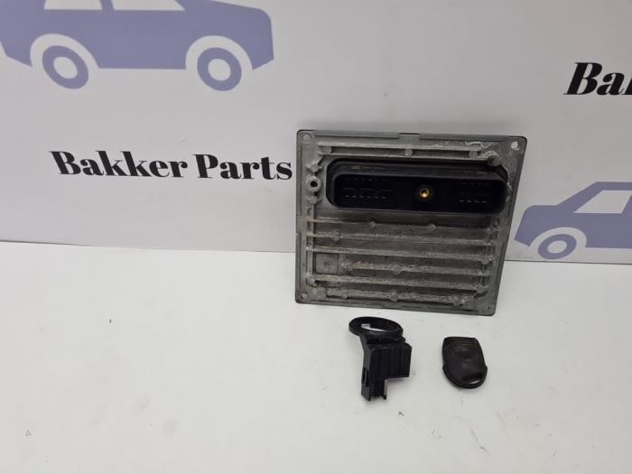 Ordinateur gestion moteur d'un Ford C-Max, Autos : Pièces & Accessoires, Électronique & Câbles, Ford, Utilisé, 3 mois de garantie