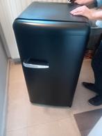 Ijskast, Elektronische apparatuur, Koelkasten en IJskasten, Ophalen, Zo goed als nieuw