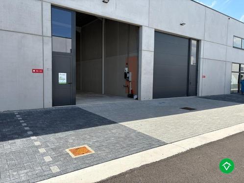 Loods met parking - KMO unit te koop te Ichtegem, Immo, Huizen en Appartementen te koop, Provincie West-Vlaanderen, tot 200 m²