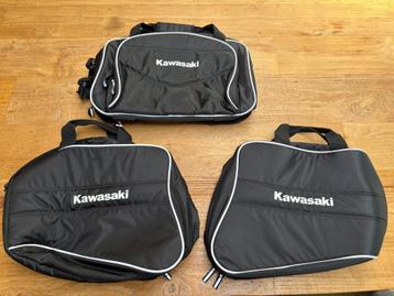 Motortas Kawasaki binnentassen beschikbaar voor biedingen