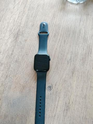 Apple watch series 7 45mm  beschikbaar voor biedingen