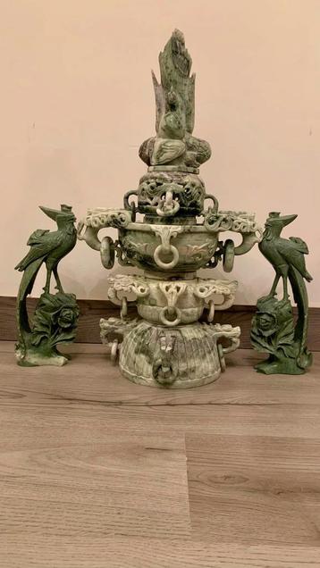 FANTASTIC TEMPLE TOWER & NICE PHEASANT COUPLE IN SERPENTINE beschikbaar voor biedingen