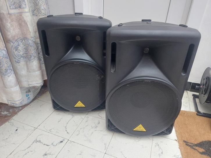 Behringer b215d actieve monitors, Muziek en Instrumenten, Versterkers | Keyboard, Monitor en PA, Gebruikt, P.A., 500 tot 1000 watt