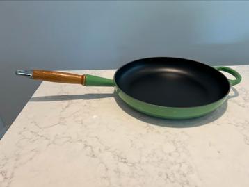NIEUWE Le Creuset koekenpan 28cm Bamboo groen beschikbaar voor biedingen