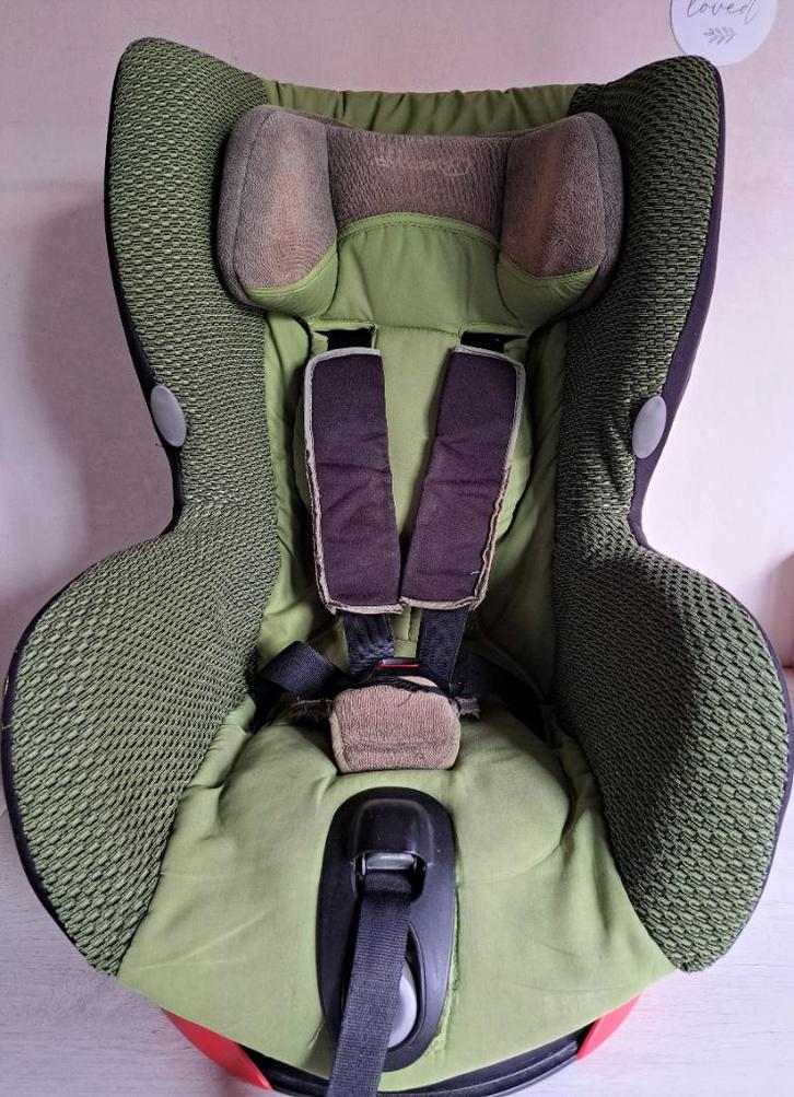 Autostoel bébéconfort, Kinderen en Baby's, Autostoeltjes, Gebruikt, Overige merken, 9 t/m 18 kg, Autogordel, Slaapstand, Zijbescherming