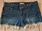 Jeansshort - maat 42, Ophalen of Verzenden, Zo goed als nieuw